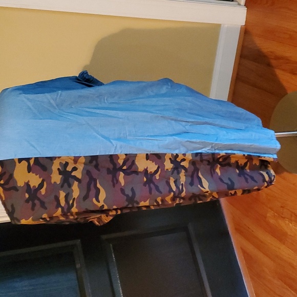 Women's denim and camo shirt dress - Picture 3 of 6